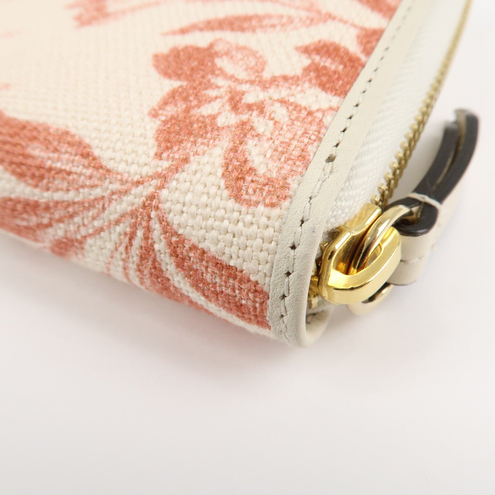 GUCCI GG Marmont Canvas Leather Floral Pattern Round Zipper Wallet Used