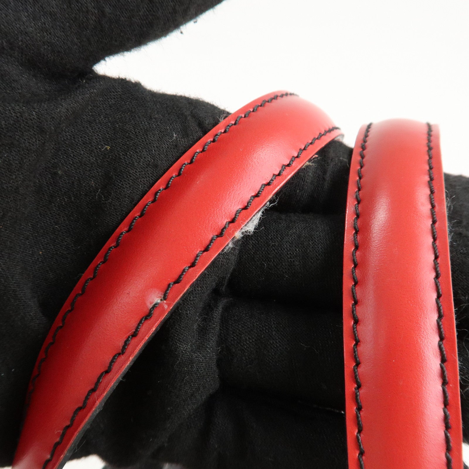 Louis Vuitton Epi Varennes Hand Bag Noir Red M52387 Used