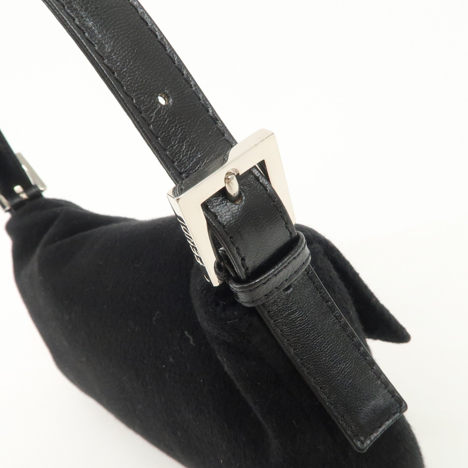 FENDI Mamma Baguette Cashmere Leather Shoulder Bag Black 26424 Used