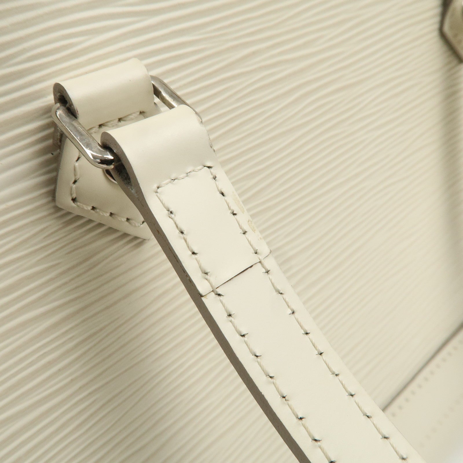 Louis Vuitton Epi Madeleine PM Hand Bag Ivoire White M5933J Used