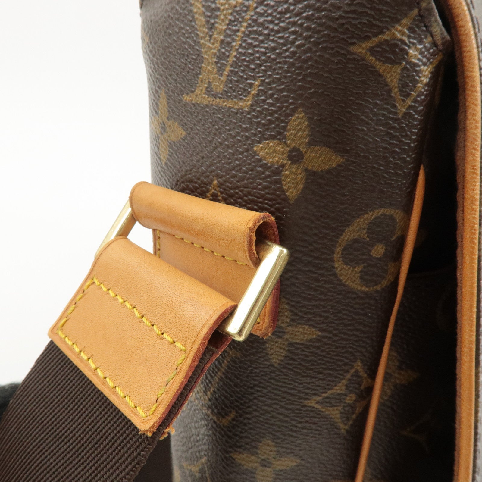 Louis Vuitton Monogram Abbesses Messenger Bag Hand Bag M45257 Used