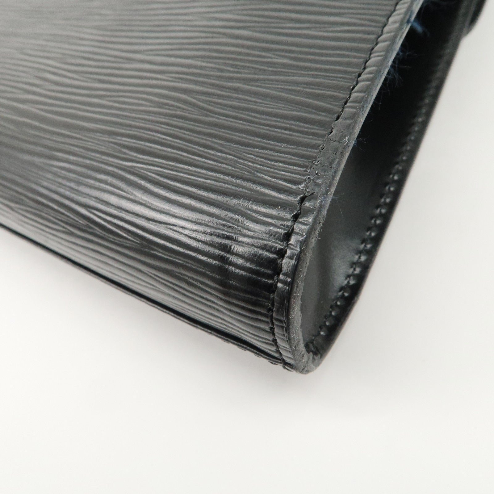Louis Vuitton Epi Arts Deco Clutch Bag Purse Noir M52632 Used