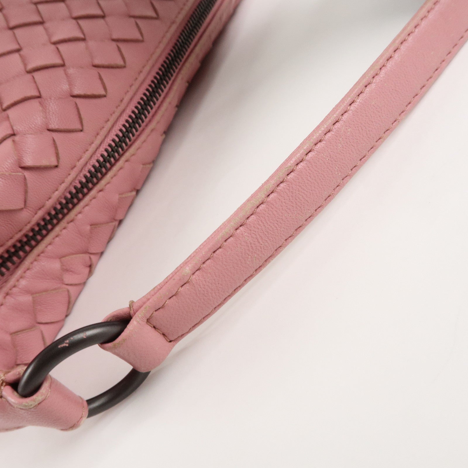 BOTTEGA VENETA Intrecciato Leather Shoulder Bag Pink Used