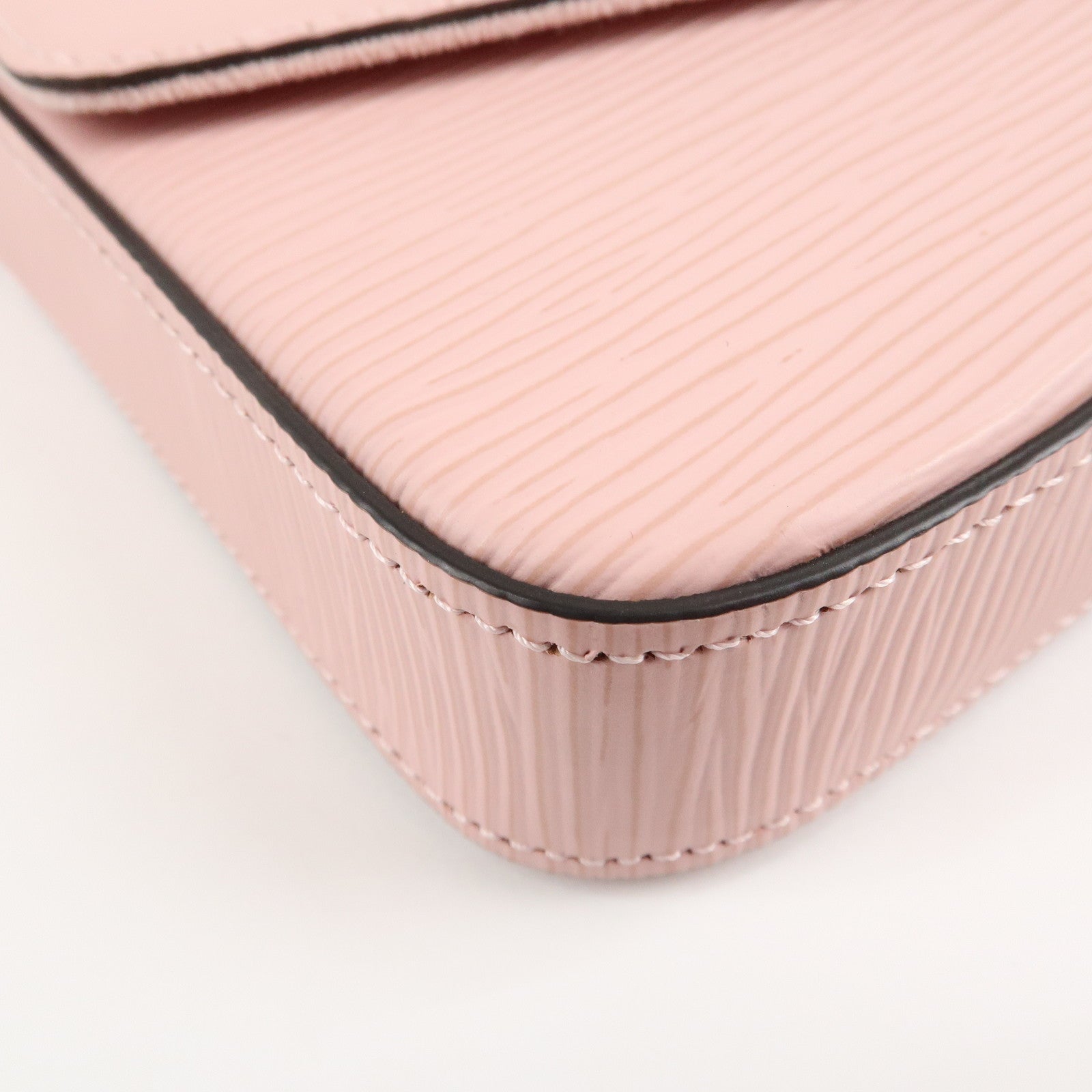 Louis Vuitton Epi Pochette Felicie Shoulder Bag Rose M62467 Used