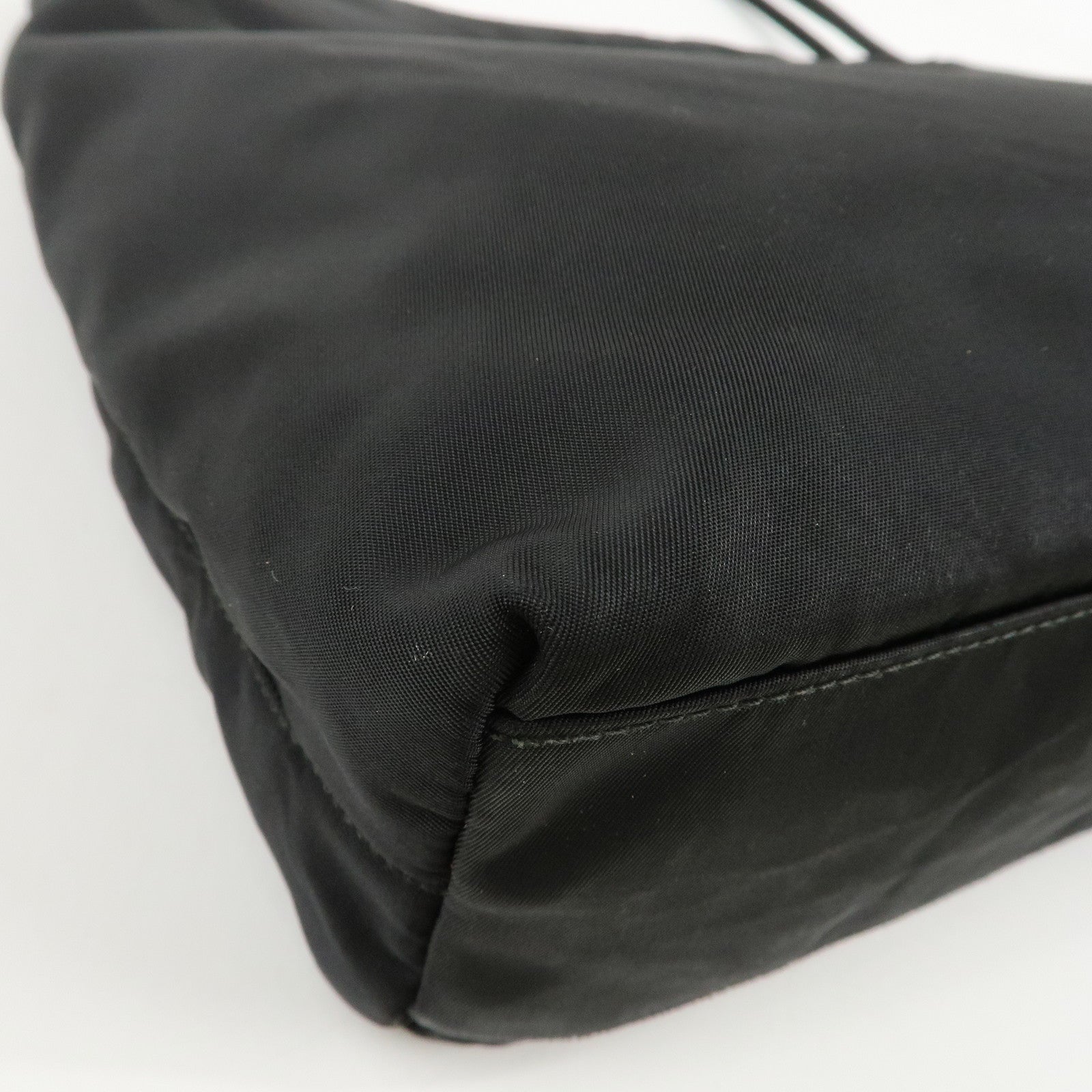 PRADA Logo Nylon Tote Bag Shoulder Bag Hand Bag Black B6242 Used