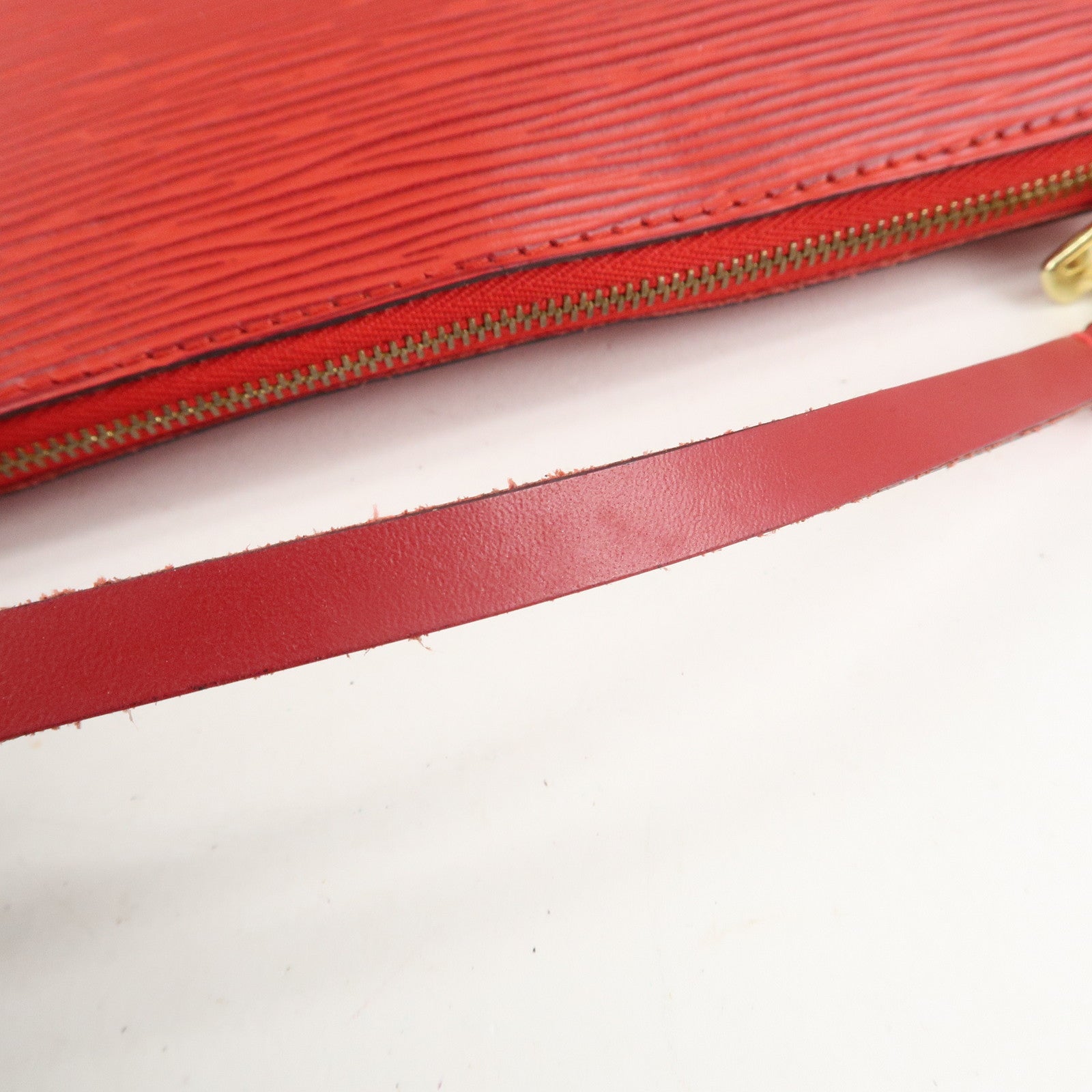 Louis Vuitton Epi Pochette Accessoires Pouch Castilian Red M52947 Used