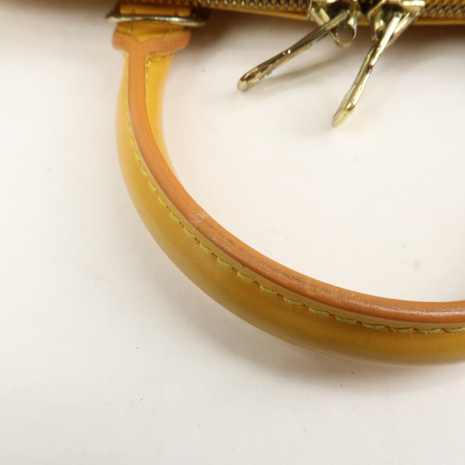 Louis Vuitton Epi Alma PM Hand Bag Tassili Yellow M52149 Used