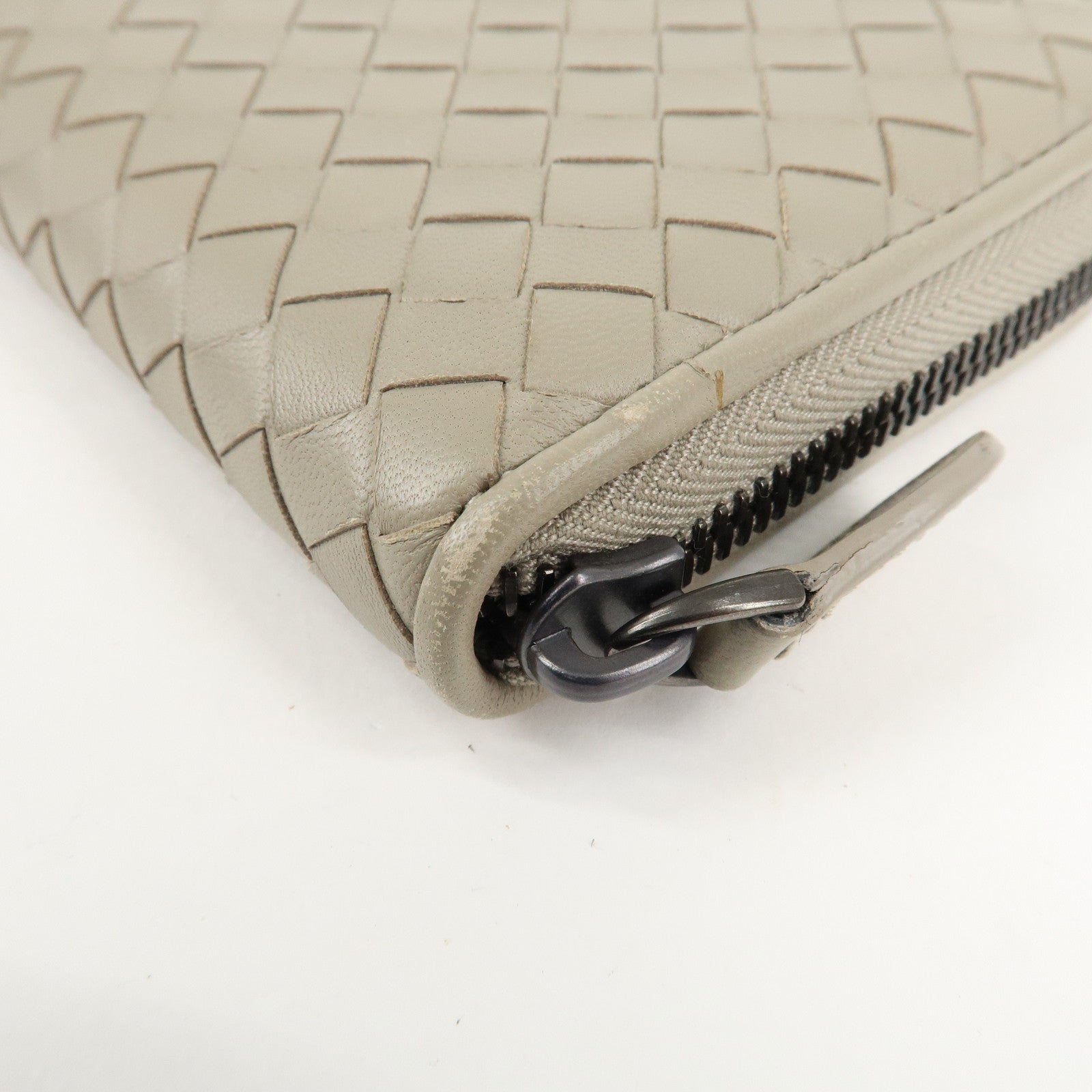 BOTTEGA VENETA Intrecciato Leather Round Zipper Long Wallet Gray Used