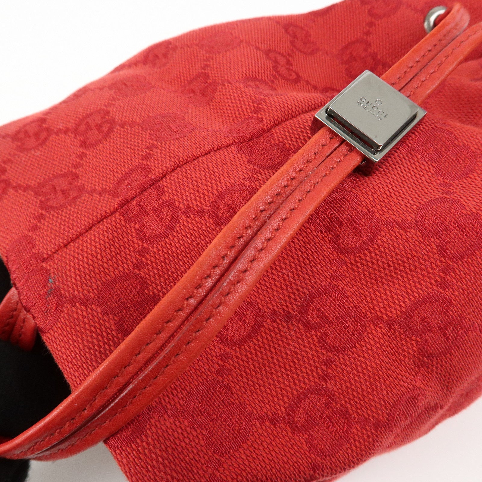 GUCCI GG Canvas Leather Drawstring Pouch Hand Bag 039.0973 Used