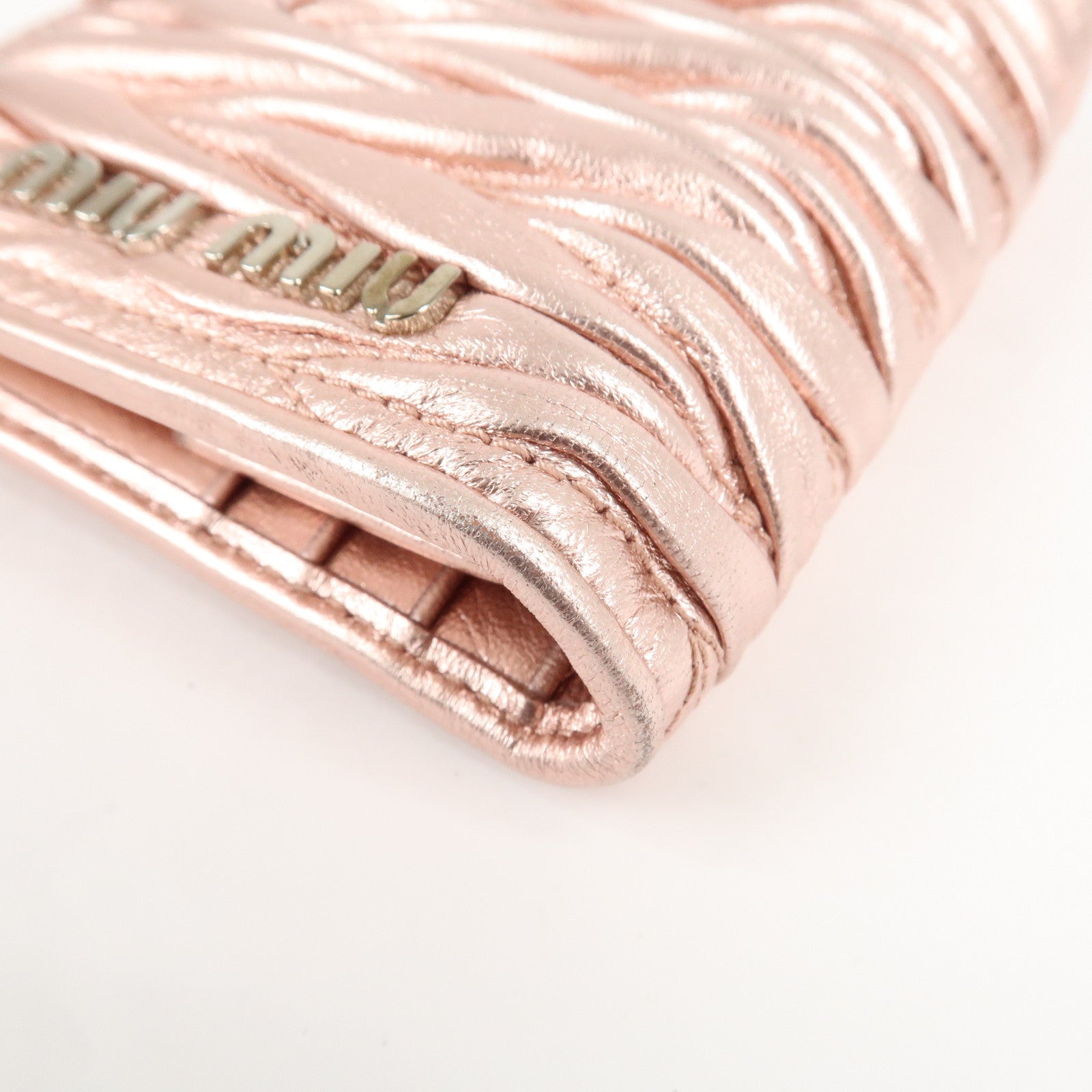 MIU MIU Matelasse Leather Bi-fold Wallet Metalic Pink 5MV016 Used