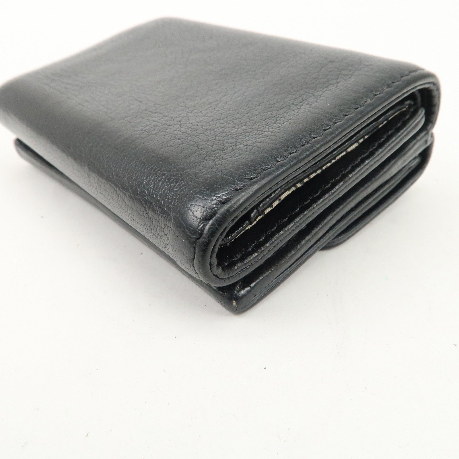 CHANEL Lucky Flower Leather Compact Wallet Black A81651 Used