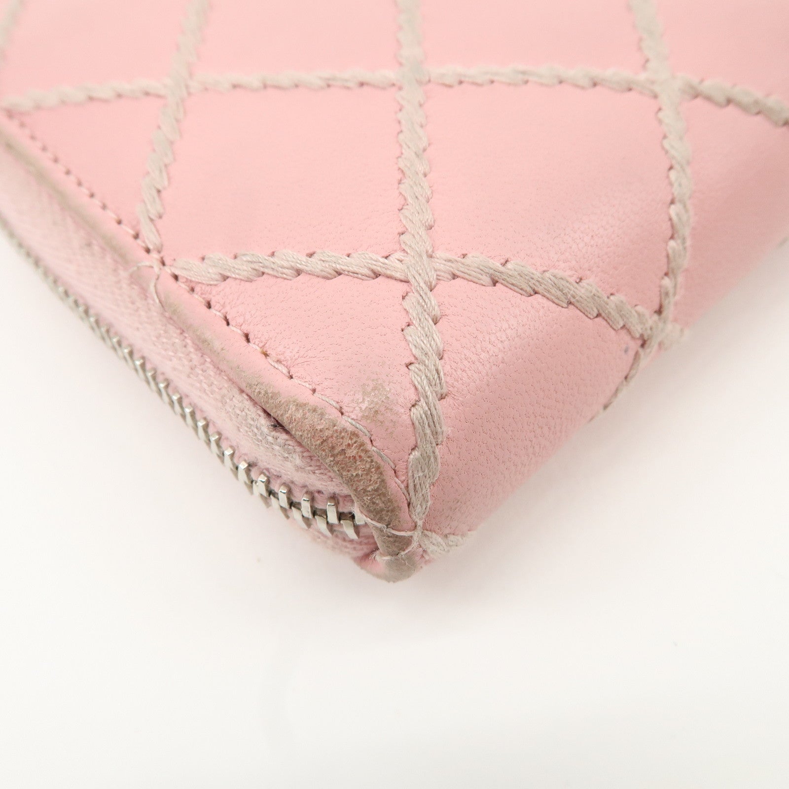 CHANEL Wild Stitch Lamb Skin Round Zipper Long Wallet A80143 Used