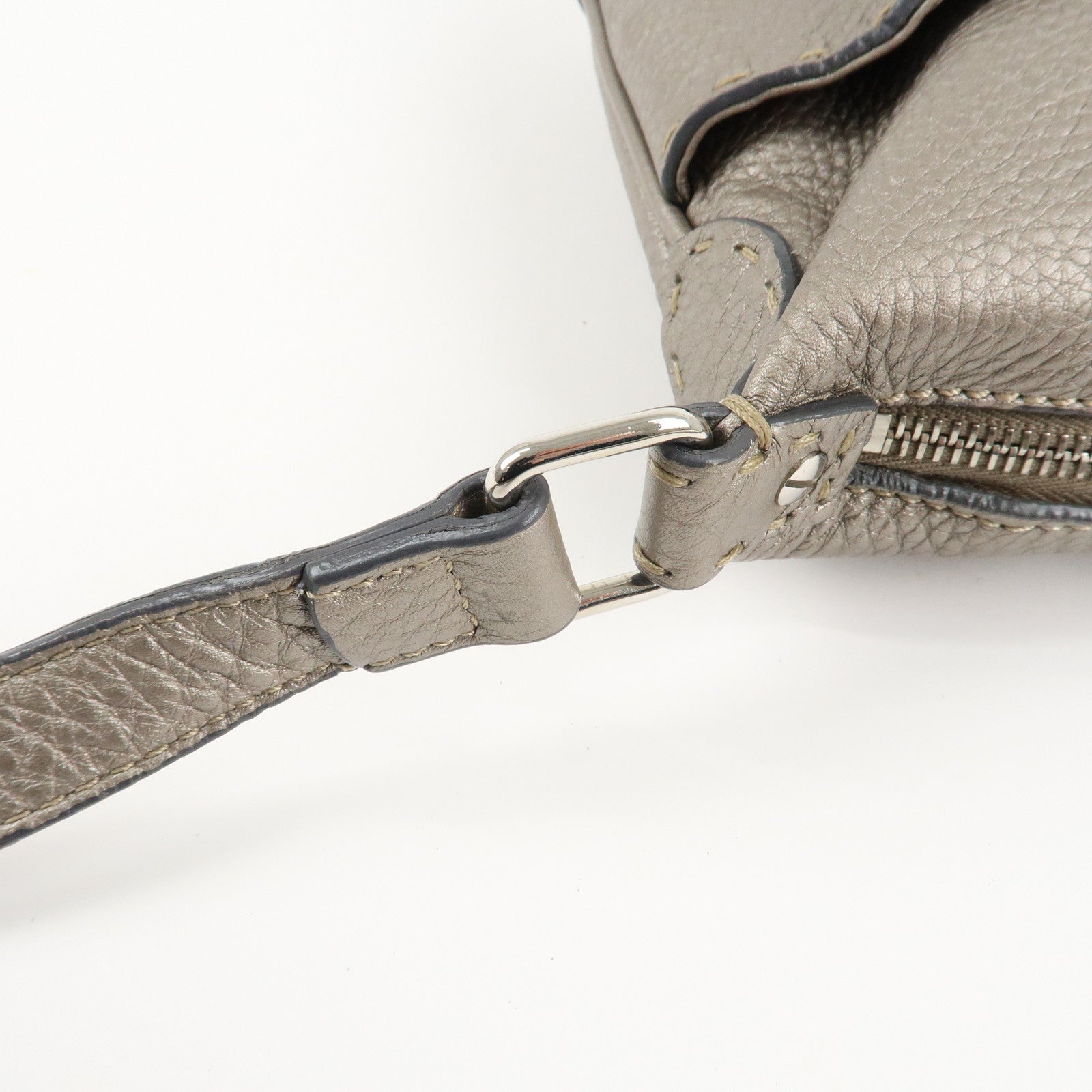 FENDI Selleria Leather Shoulder Bag Silver BT194 Used