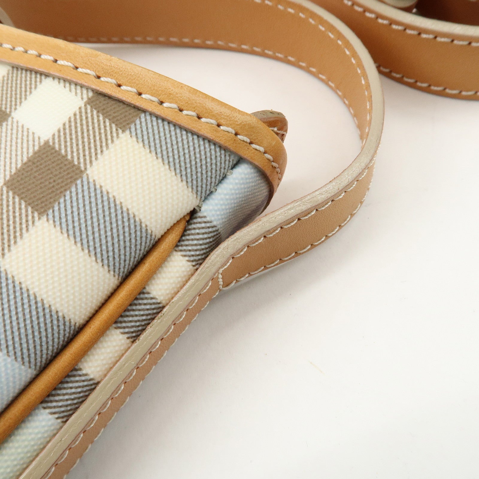 BURBERRY PVC Leather Nova Plaid Shoulder Bag Hand Bag Beige Blue Used