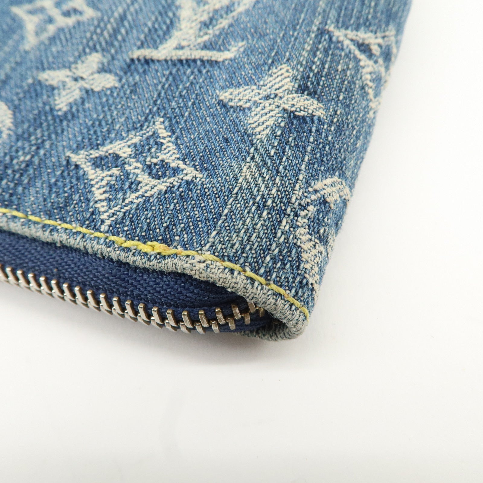 Louis Vuitton Monogram Denim Mini Zippy Wallet M95342 Blue Used