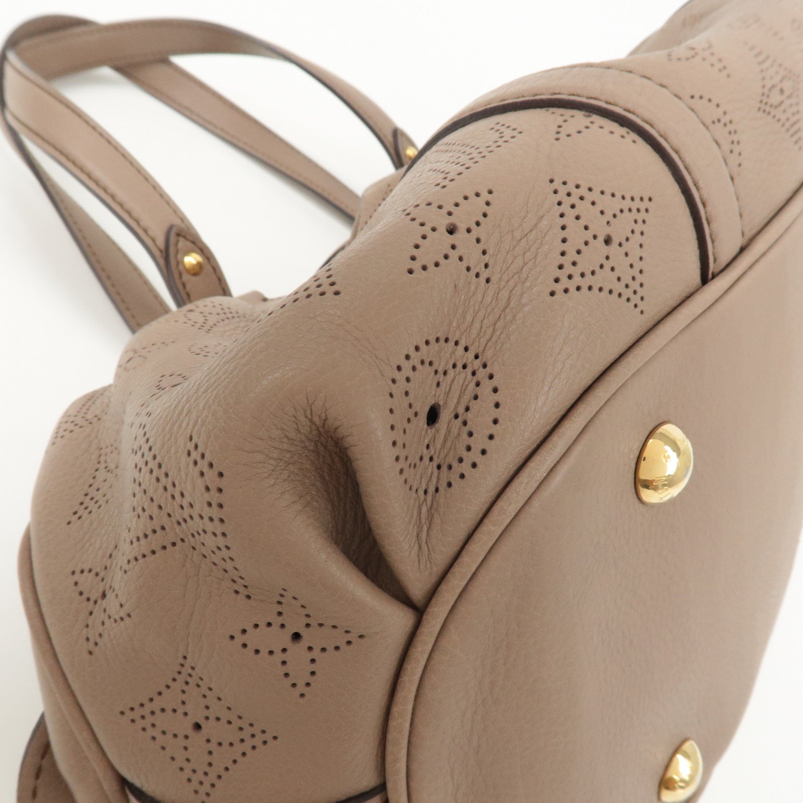 Louis Vuitton Monogram Mahina Lunar PM Shoulder Bag Sables M93433 Used