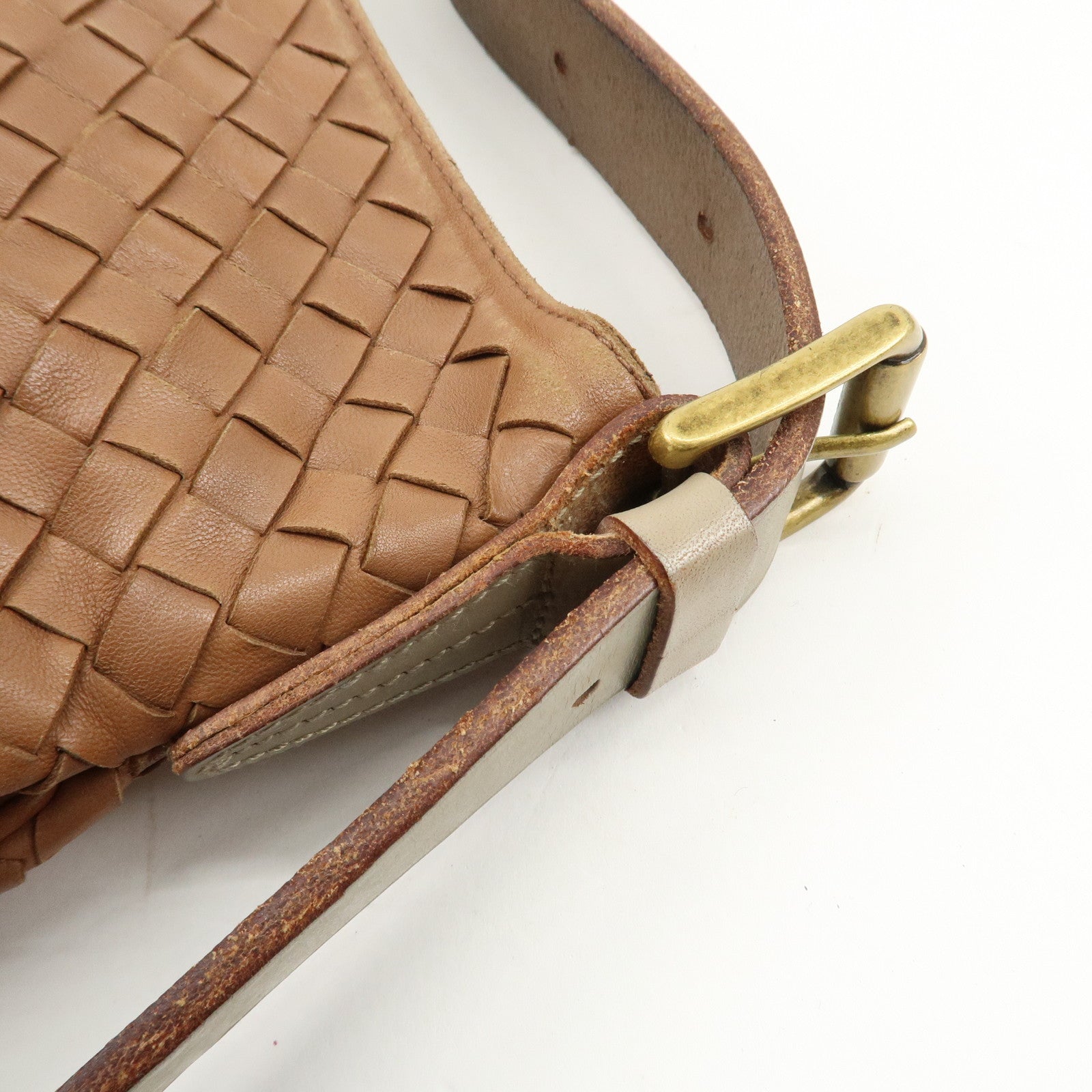 BOTTEGA VENETA Intrecciato Leather Shoulder Bag Brown Used