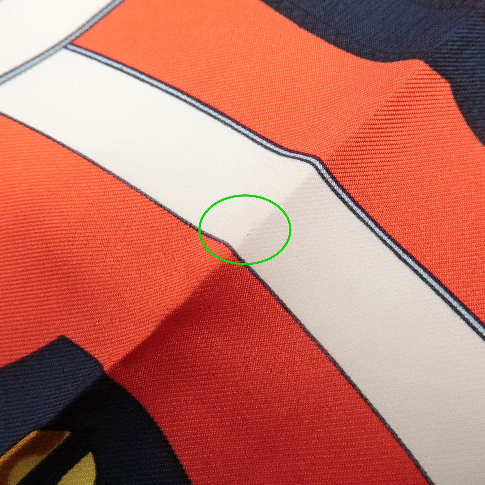 HERMES Carre 90 100% Silk Carre 90 Eperon d'or Red Navy Gold Used