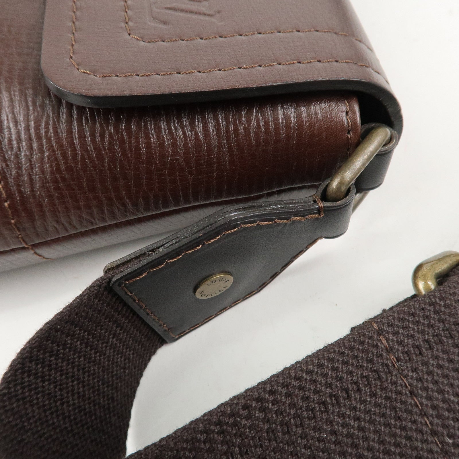 Louis Vuitton Utah Yuma Shoulder Bag Cafe Brown M92995 Used