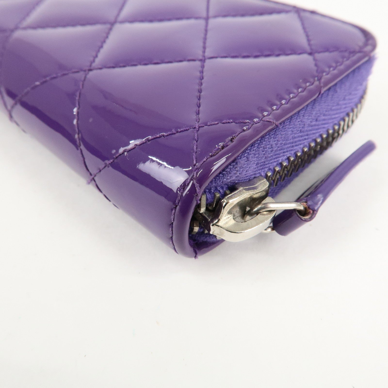 CHANEL Matelasse Patent Leather Card Case Coin Case Purple Used
