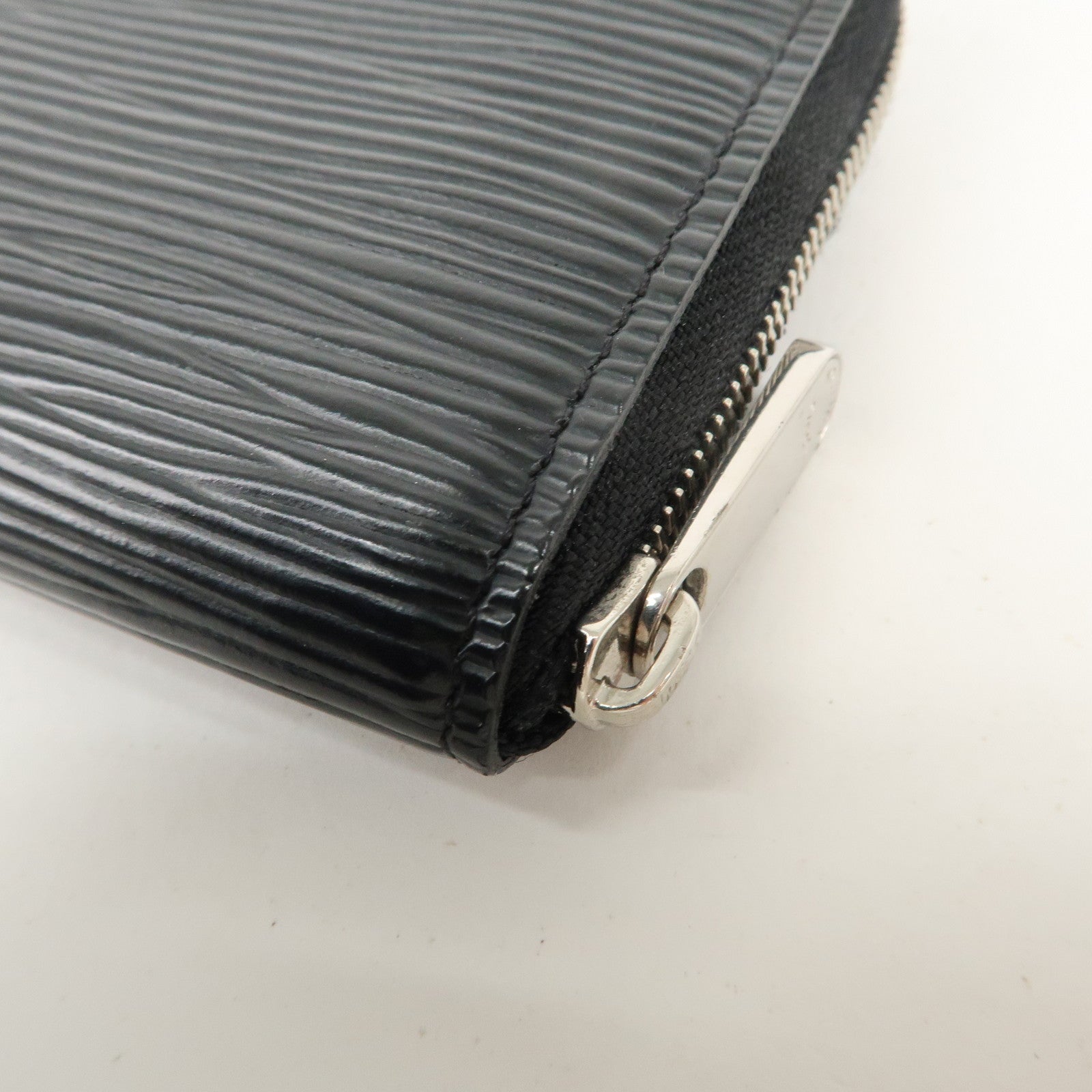 Louis Vuitton Epi Leather Zippy Coin Case Wallet Noir M60152 Used