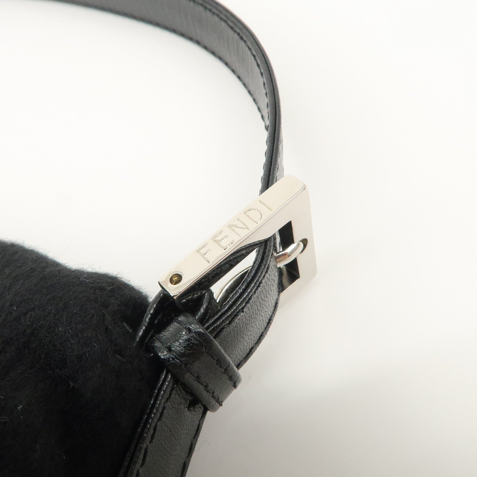 FENDI Mamma Baguette Cashmere Leather Shoulder Bag Black 26424 Used