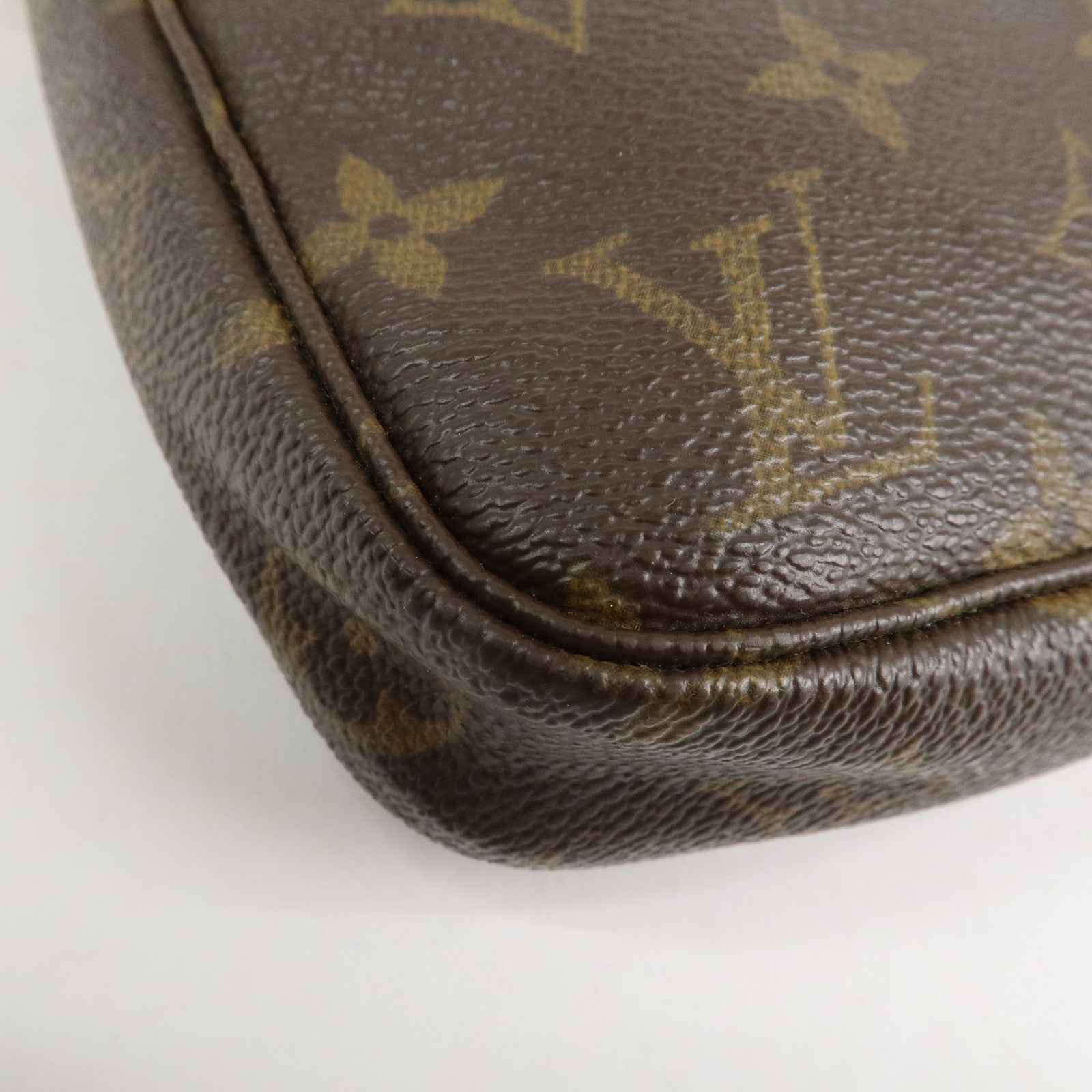 Louis Vuitton Monogram Pochette Accessoires Pouch M51980 Used