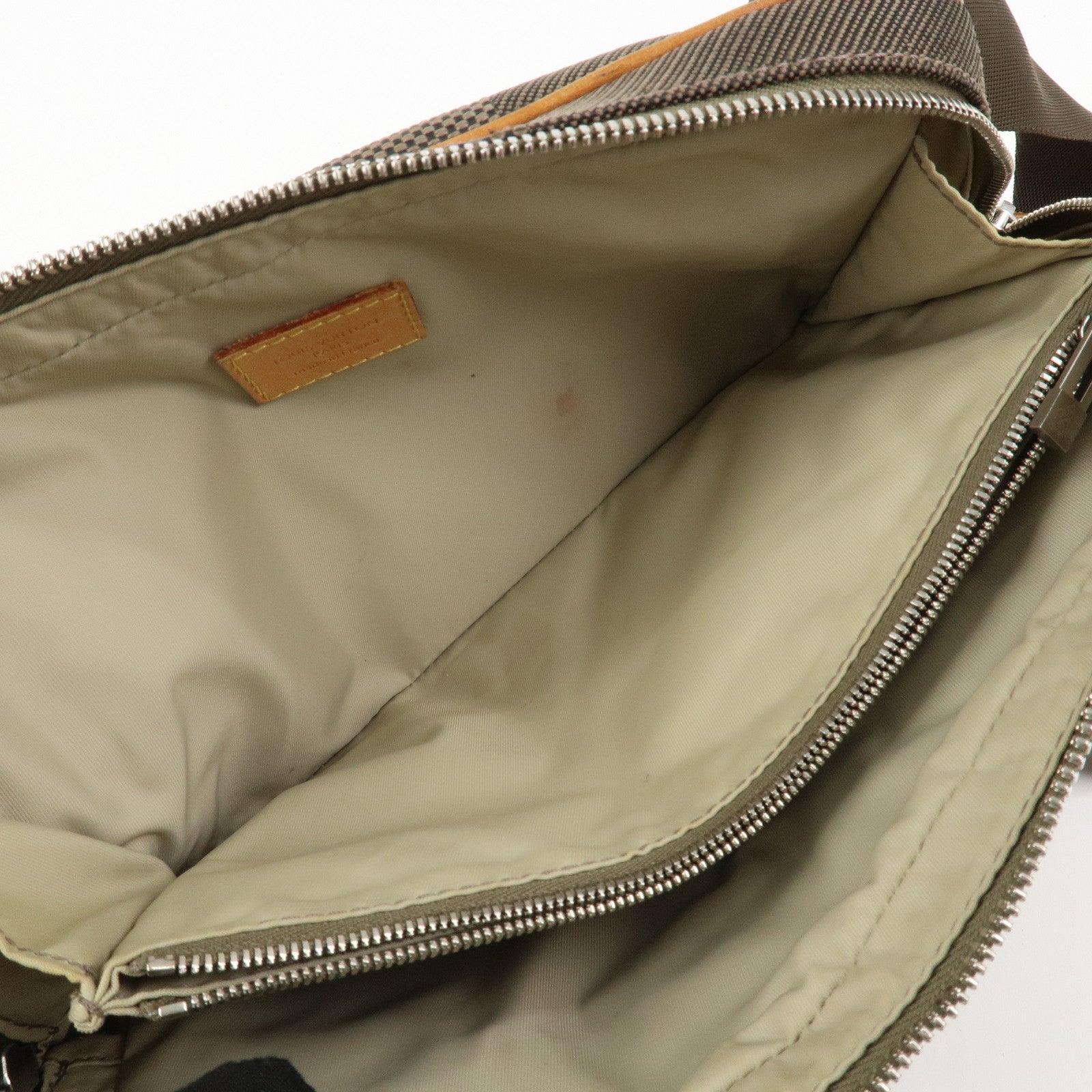 Louis Vuitton Damier Geant Acrobat Waist Crossbody Bag Terre M93619 Used