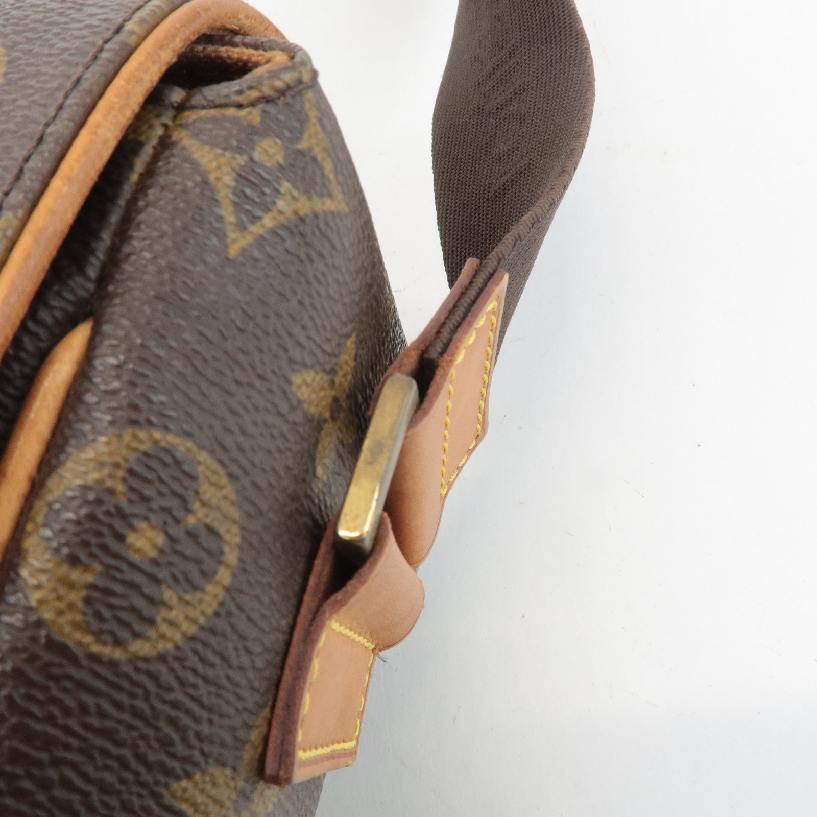 Louis Vuitton Monogram Abbesses Messenger Bag Shoulder Bag M45257 Used