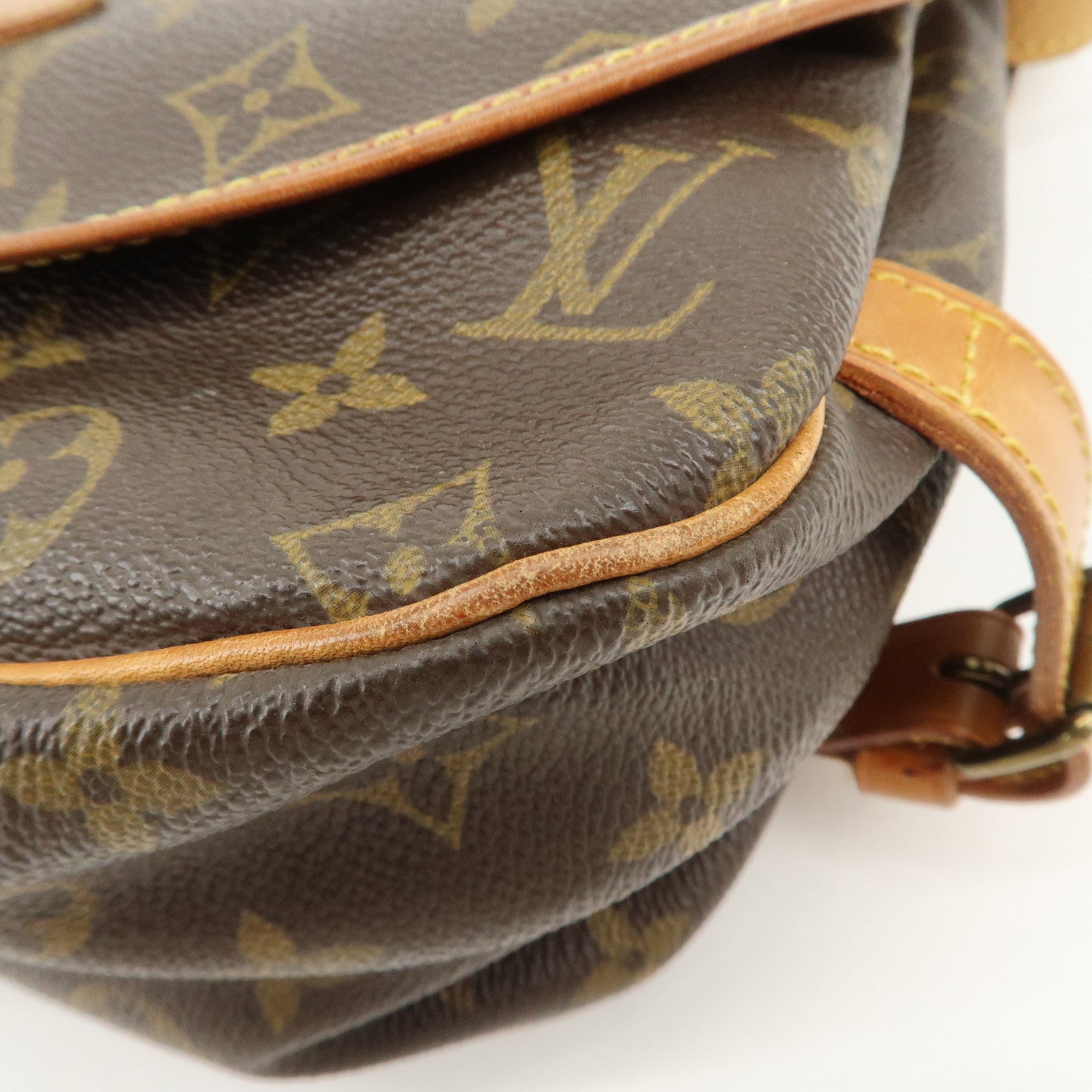 Louis Vuitton Monogram Saumur 30 Shoulder Bag Brown M42256