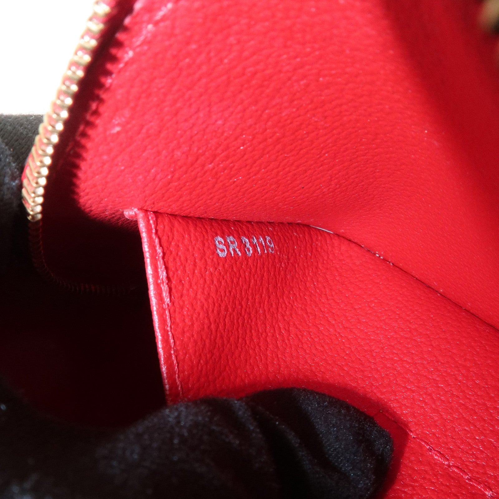 Louis Vuitton Monogram Vernis Pochette Cosmetic PM Pouch M90172