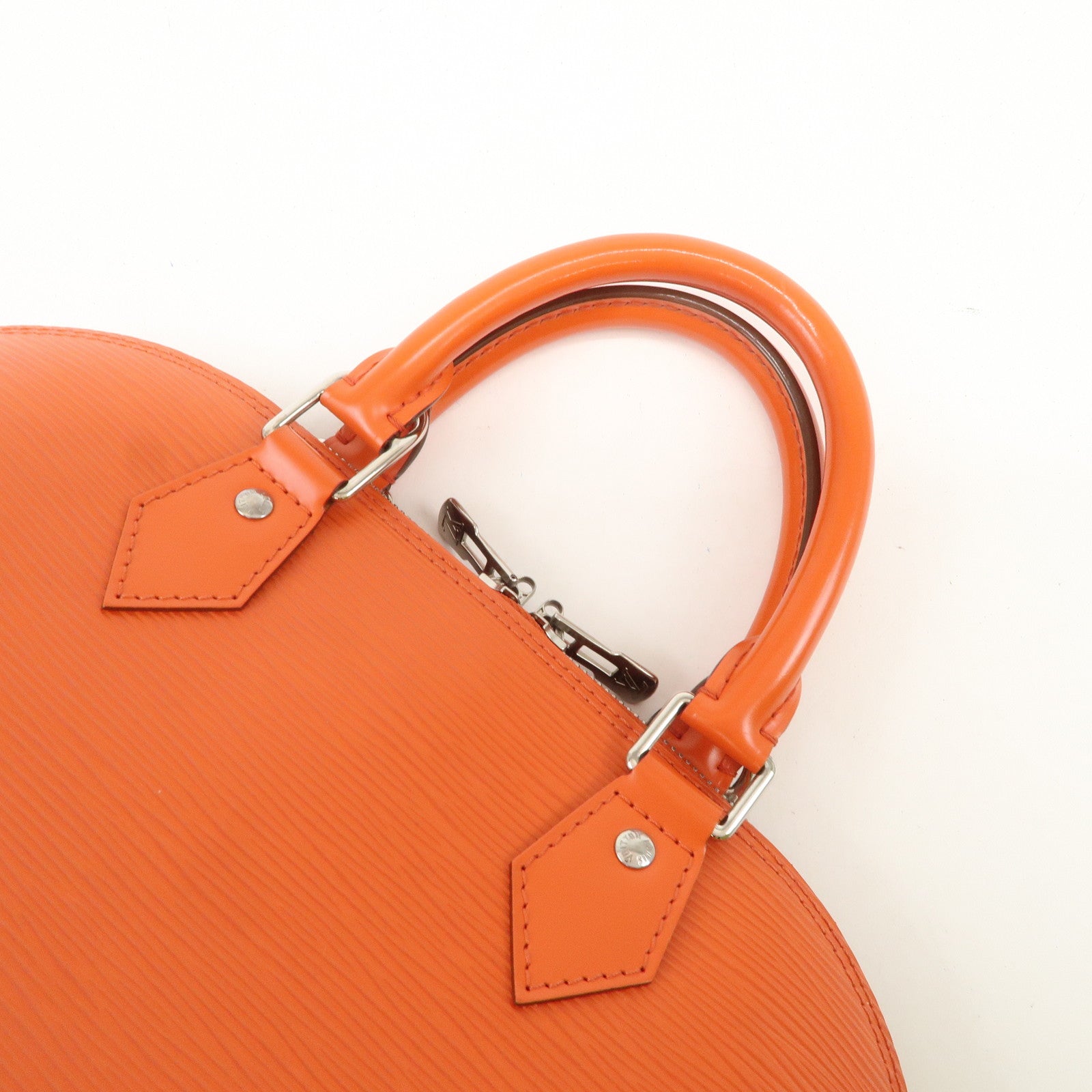 Louis Vuitton Epi Alma PM Hand Bag Pimont Orange M40623