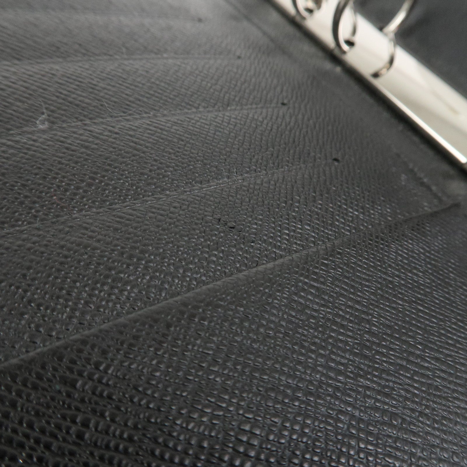 Louis Vuitton Taiga Leather Agenda MM Planner Cover Ardoise R20222