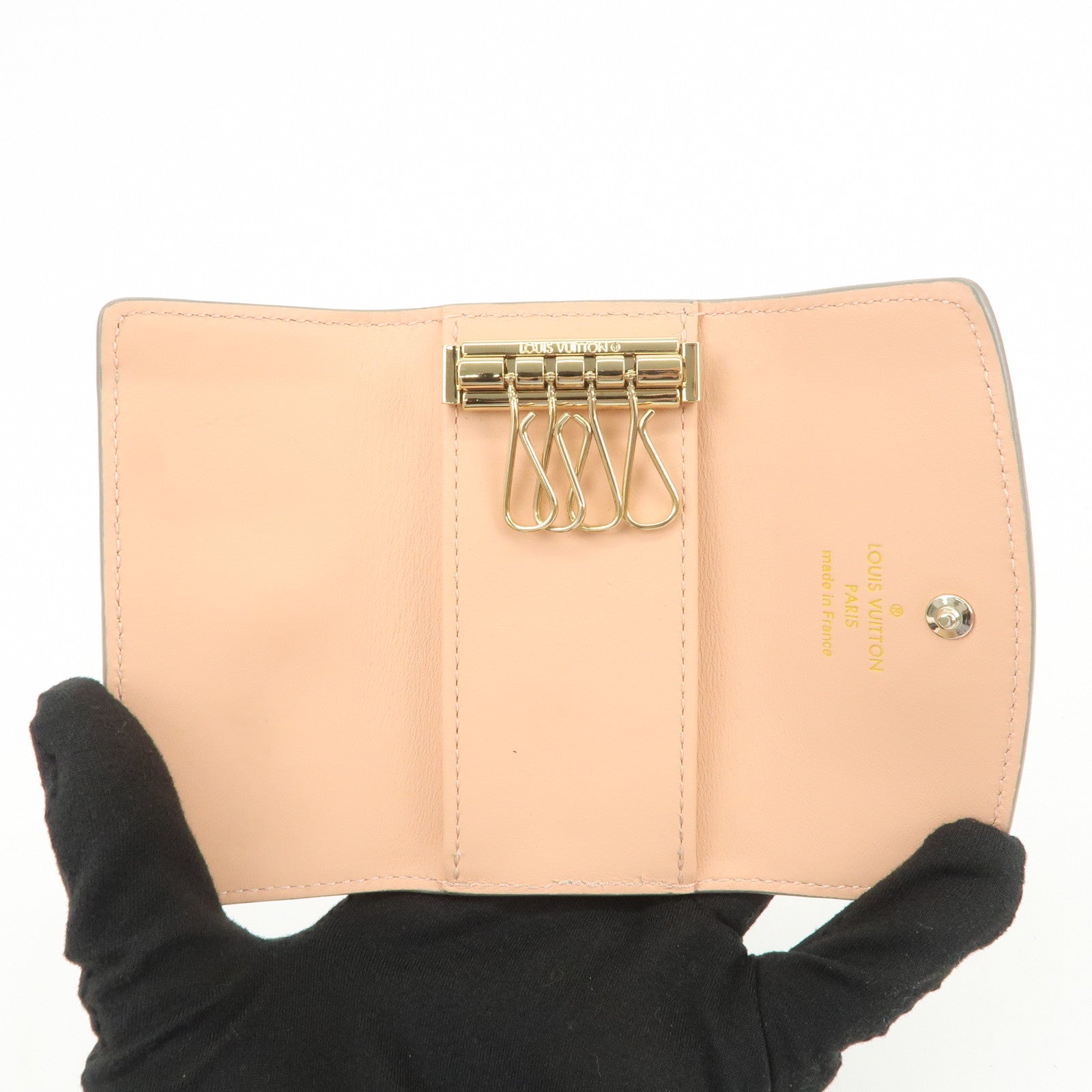 Louis Vuitton Mahina Leather Multicles 4 Key Case Gray M82648