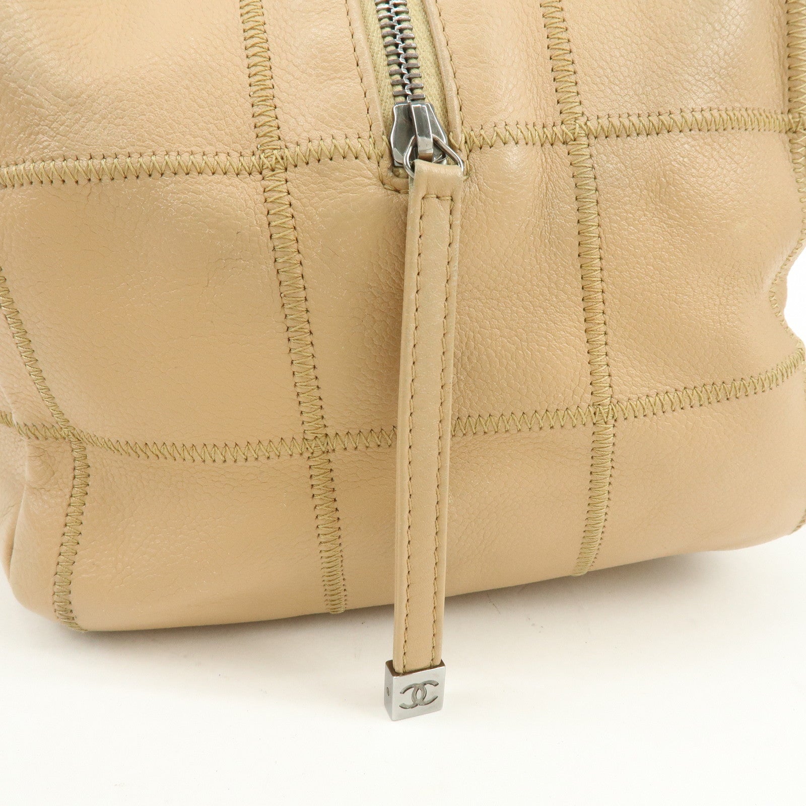 CHANEL Chocolate Bar COCO Mark Caviarskin Hand Bag Beige