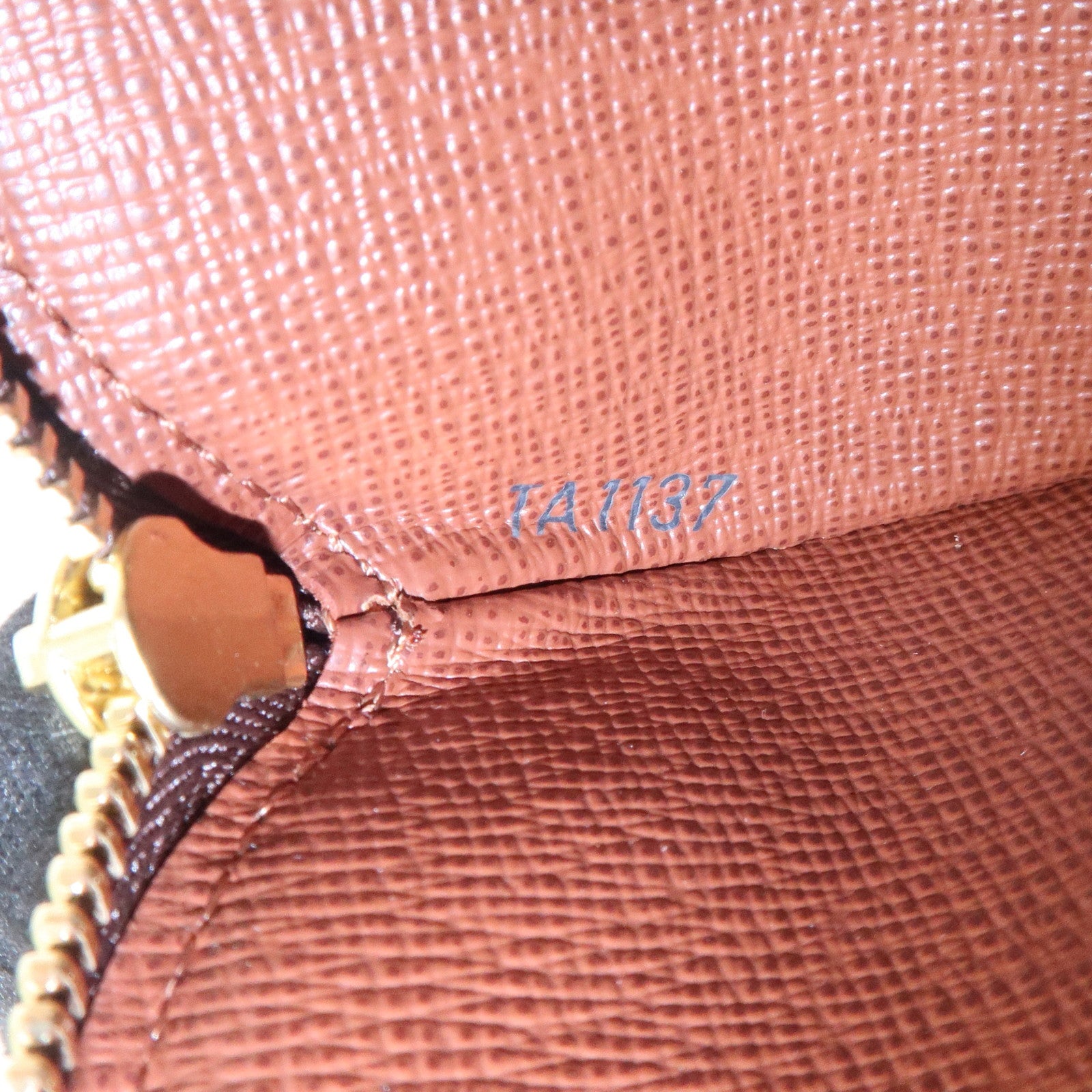 Louis Vuitton Monogram Porte Monnaie Rond Coin Case Brown M61926