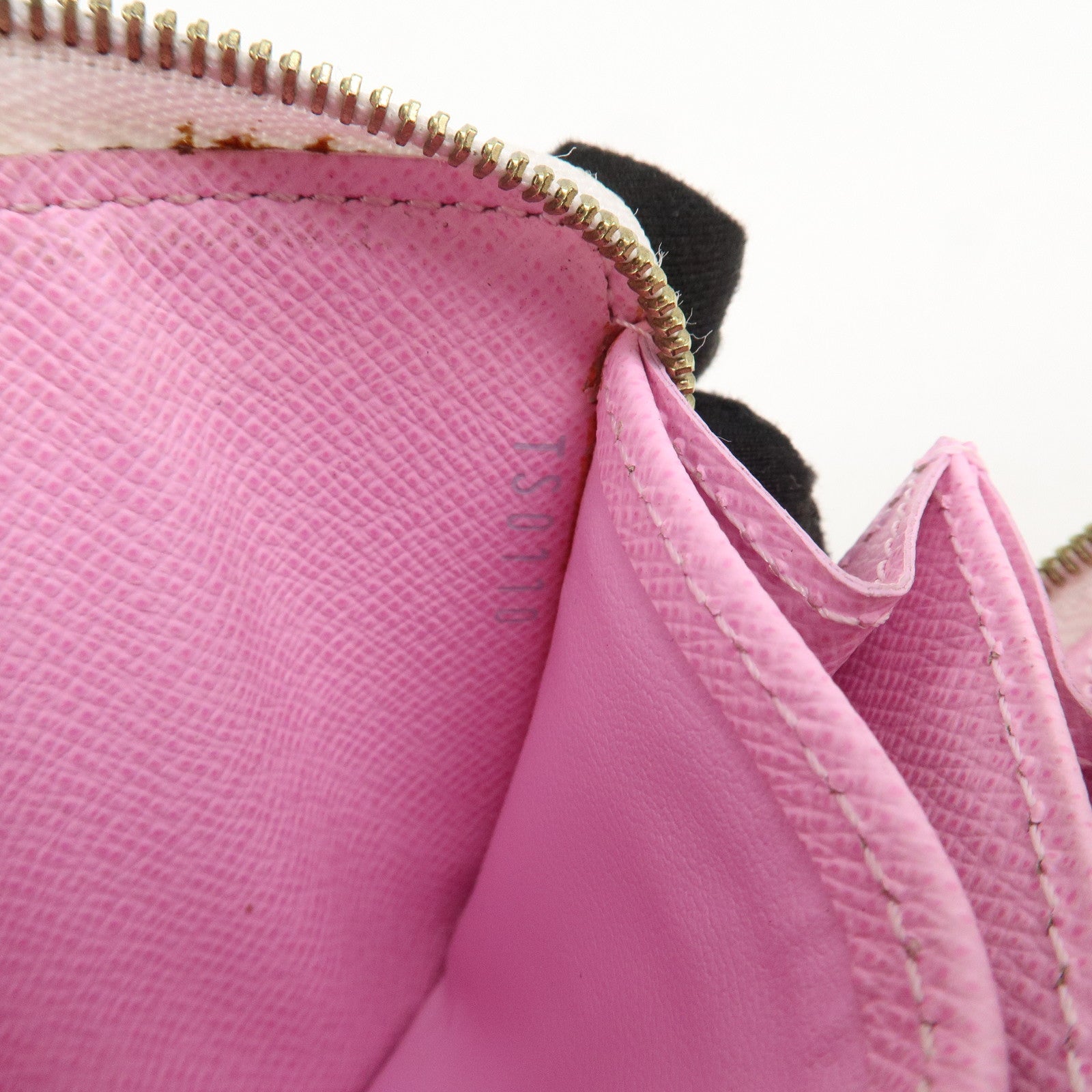 Louis Vuitton Monogram Multicolor Zippy Coin Purse Blanc M93741