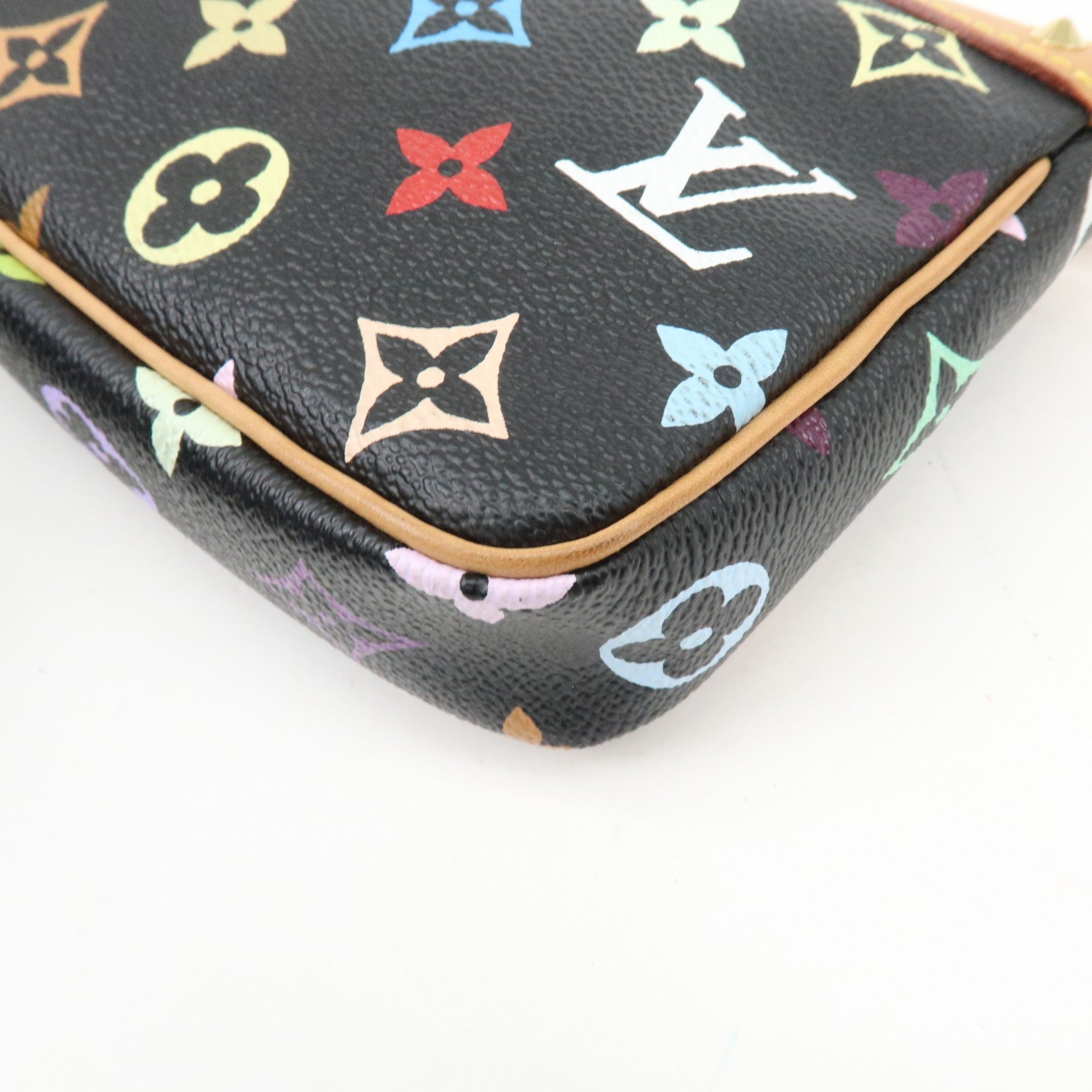 Louis Vuitton Monogram Multicolor Pochette Accessoires Noir M92648