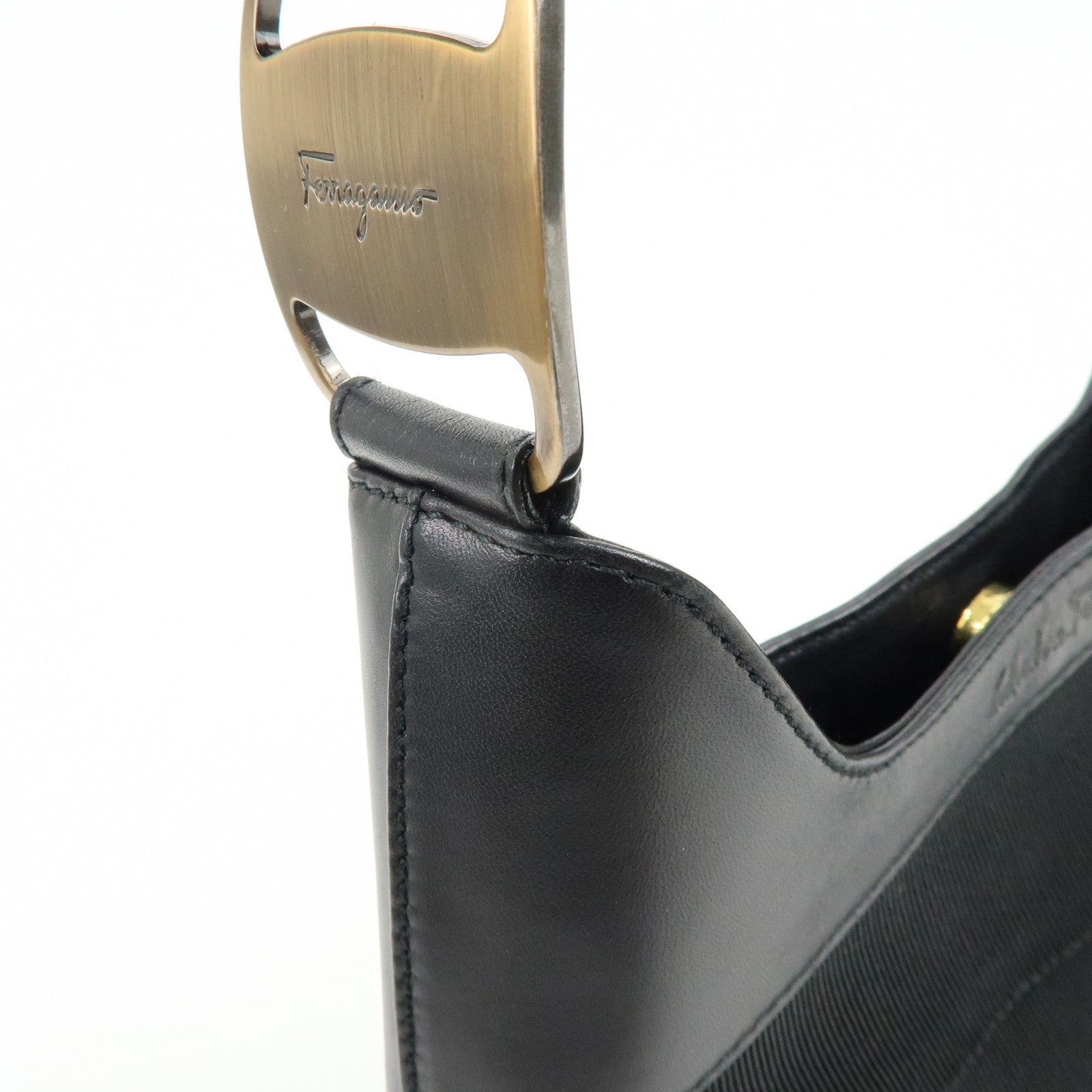 Ferragamo Vara Canvas Leather Shoulder Bag Hand Bag Black