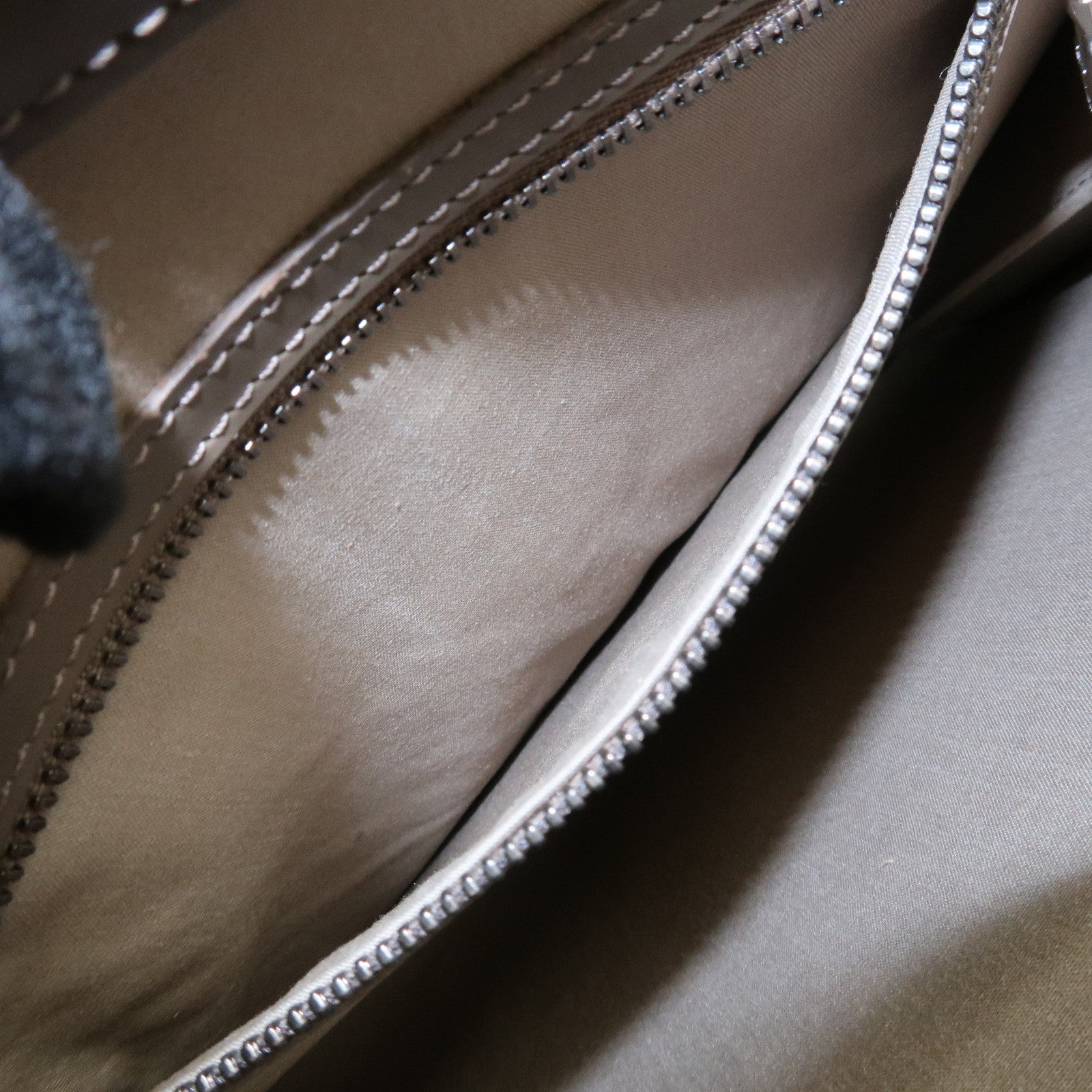 Louis Vuitton Epi Leather Saint Tropez Shoulder Bag Pepper M5246C