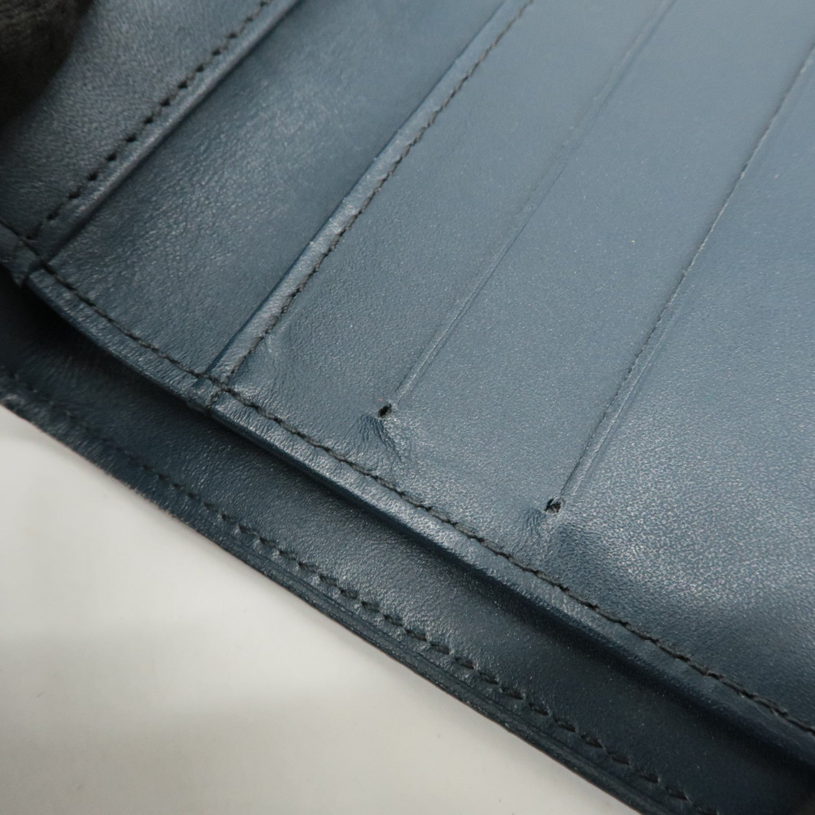 Louis Vuitton Monogram Matte Porte Monnaie Billets Credit M65115 Used