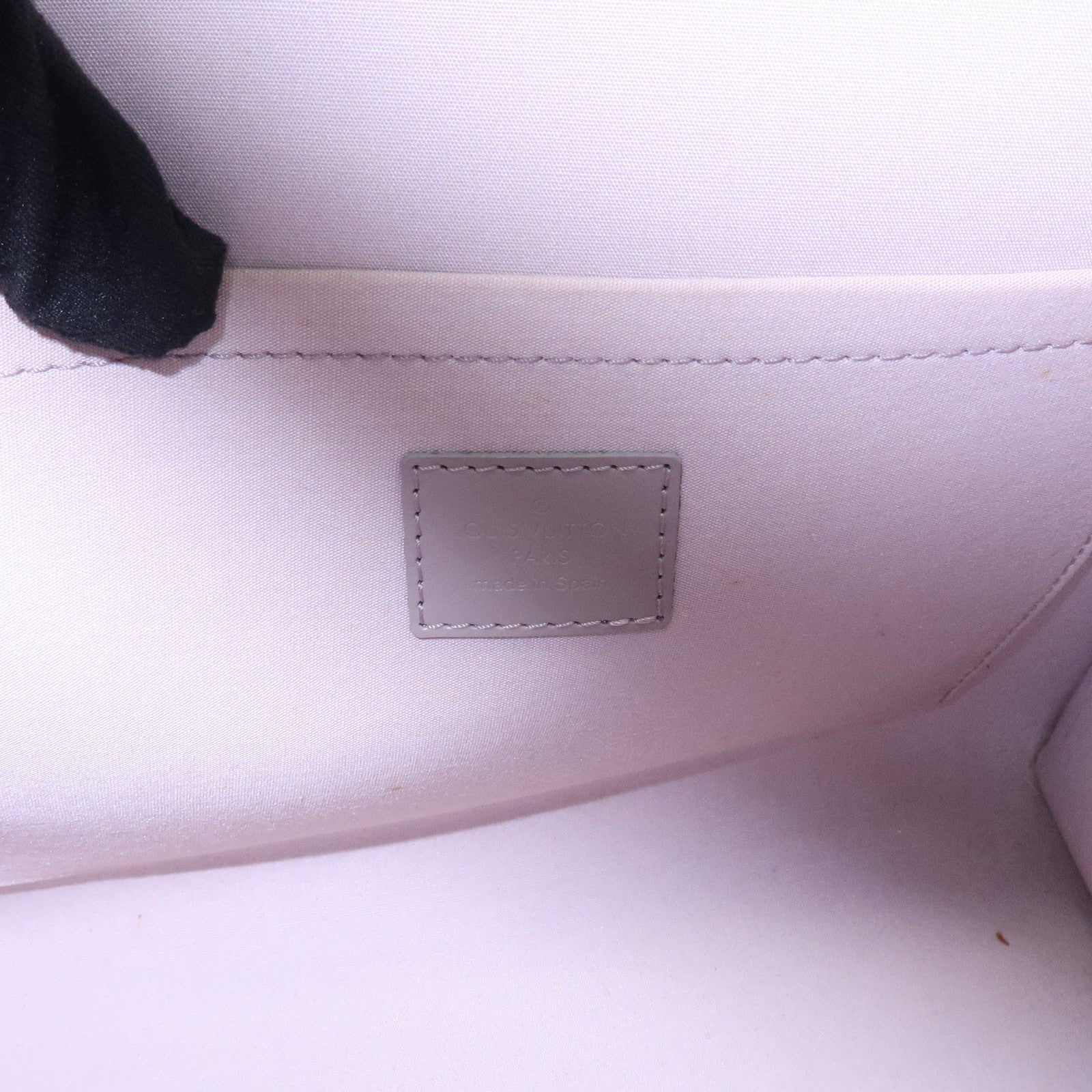 Louis Vuitton Epi Croisette PM Shoulder Bag Lilac M5249B
