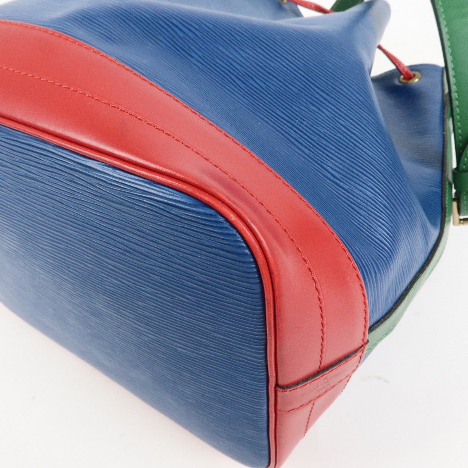 Louis Vuitton Epi Noe Tricolor Shoulder Bag Blue Green Red M44082