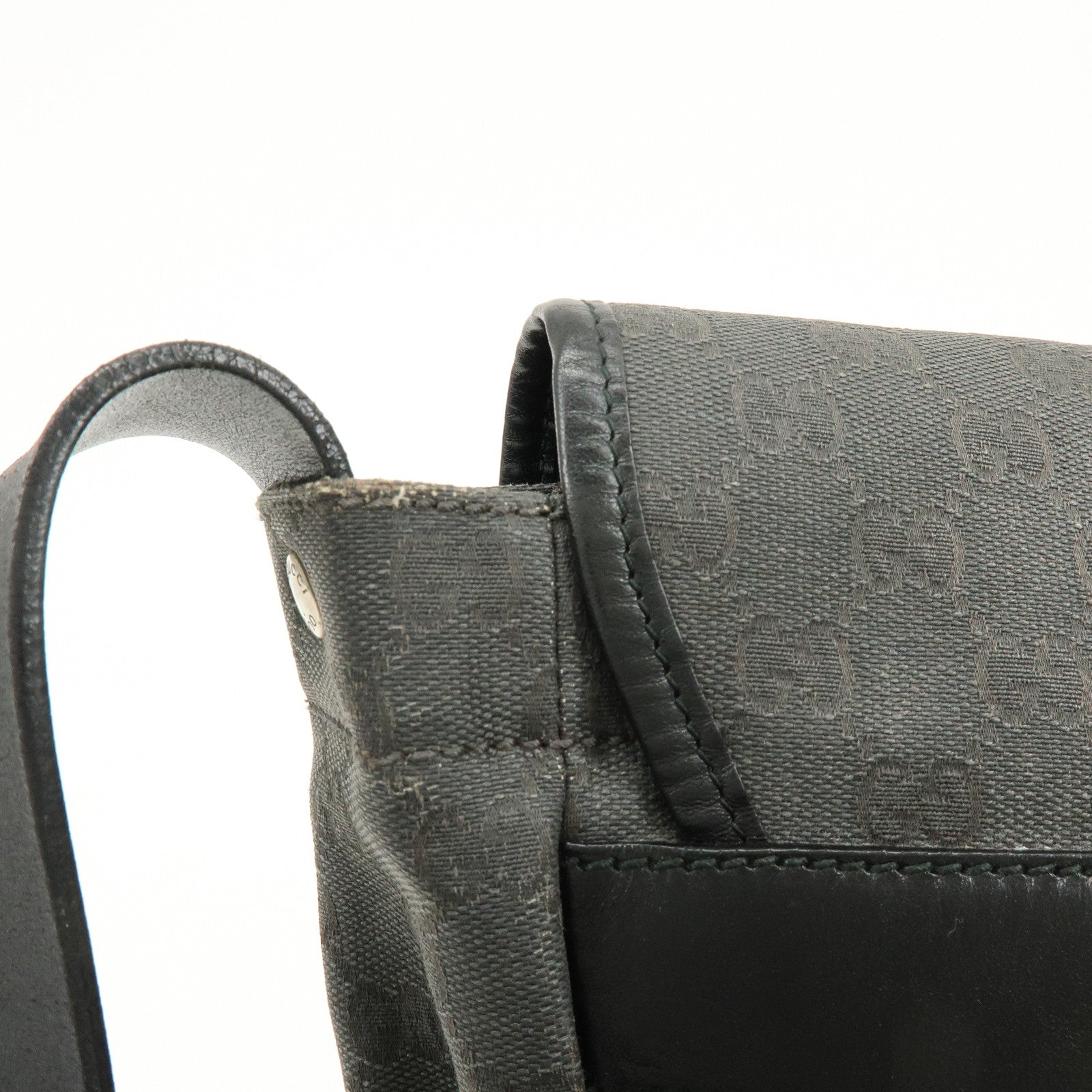 GUCCI Crest GG Canvas Leather Shoulder Bag Grey Black 223680
