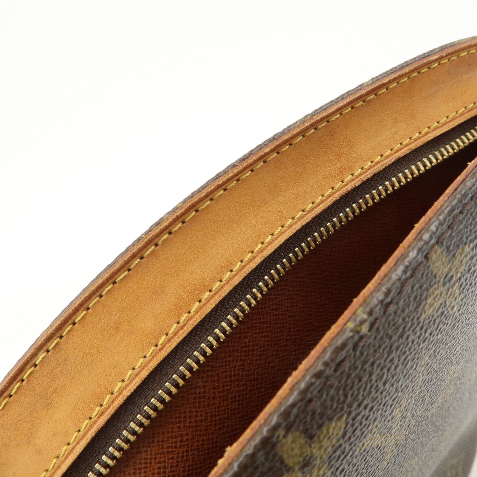 Louis Vuitton Monogram Drouot Cross Body Shoulder Bag M51290 Used