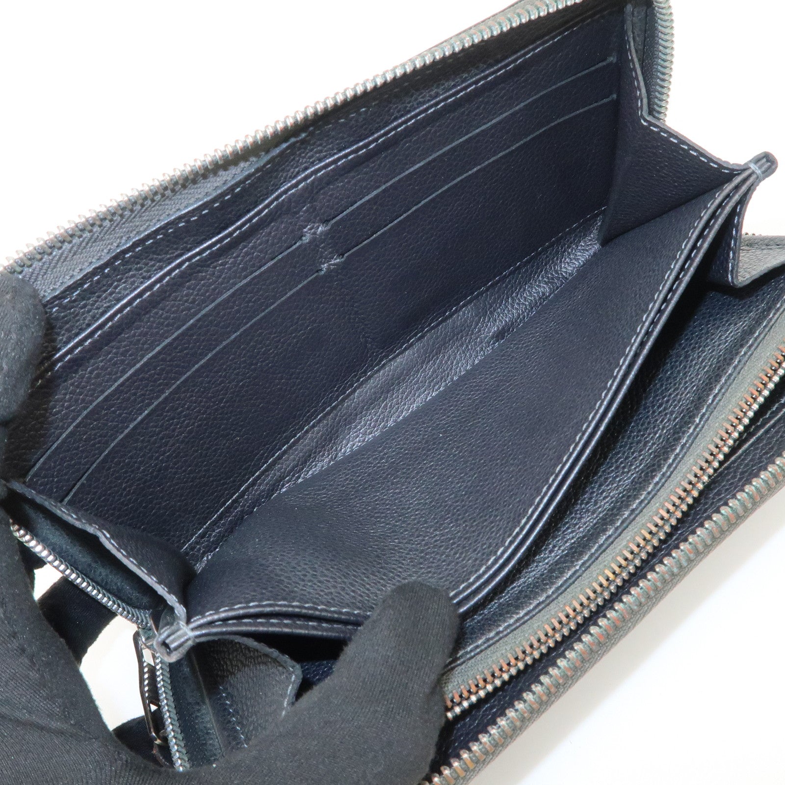 Louis Vuitton Empreinte Leather Studs Zippy Wallet Platine M61442