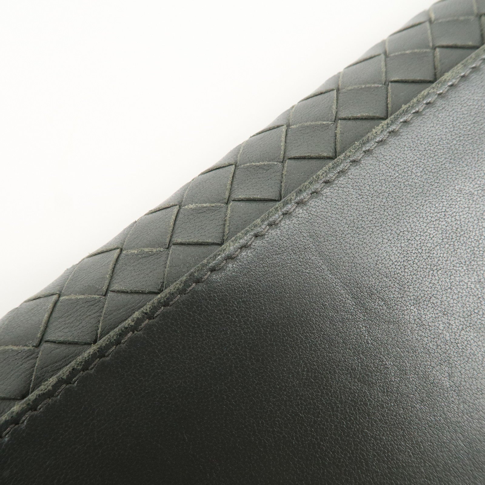 BOTTEGA VENETA Intrecciato Leather Chain Long Wallet Gray