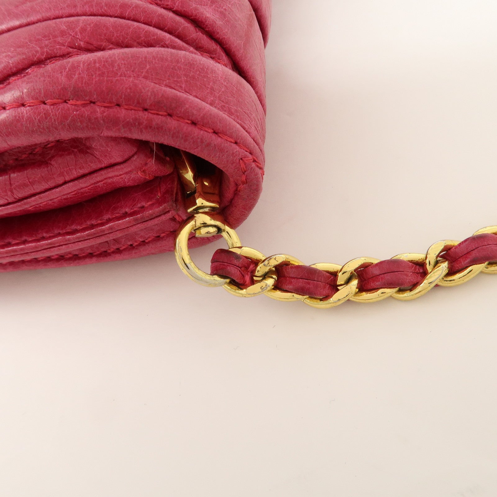 MIU MIU Matelasse Leather Chain Shoulder Bag Crossbody Bag Pink Used