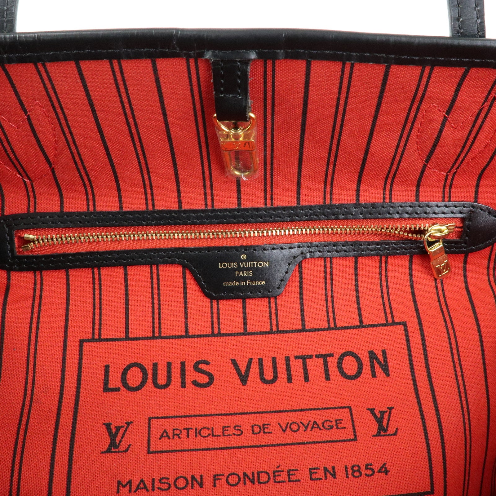 Louis Vuitton Monogram LV World Tour Neverfull MM Tote Bag M42844