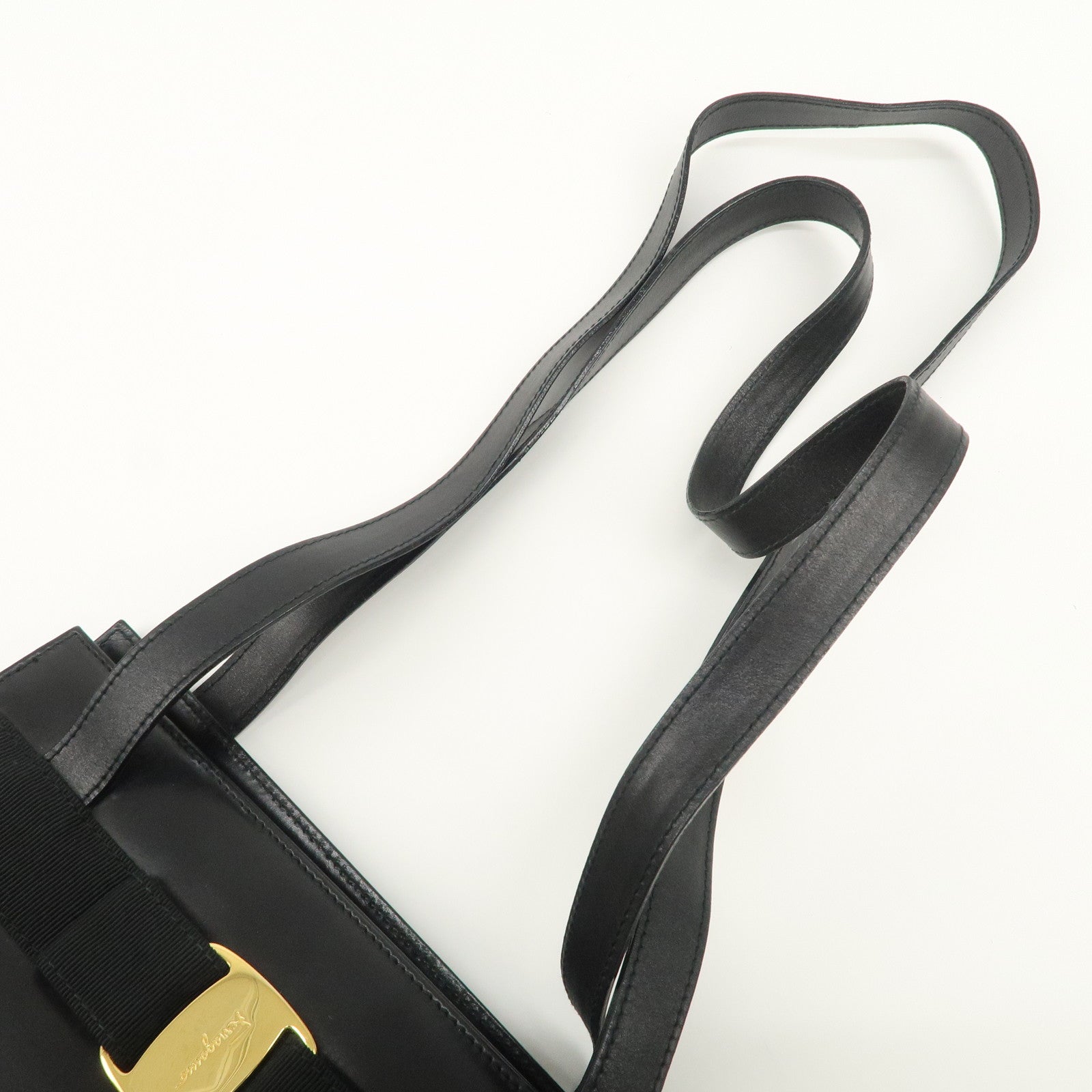 Ferragamo Vara Ribbon Leather Shoulder Bag Tote Bag Black Used